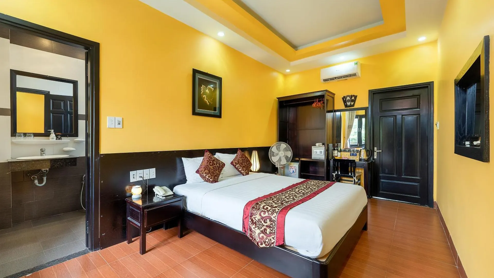 Golden Bell Homestay Hội An