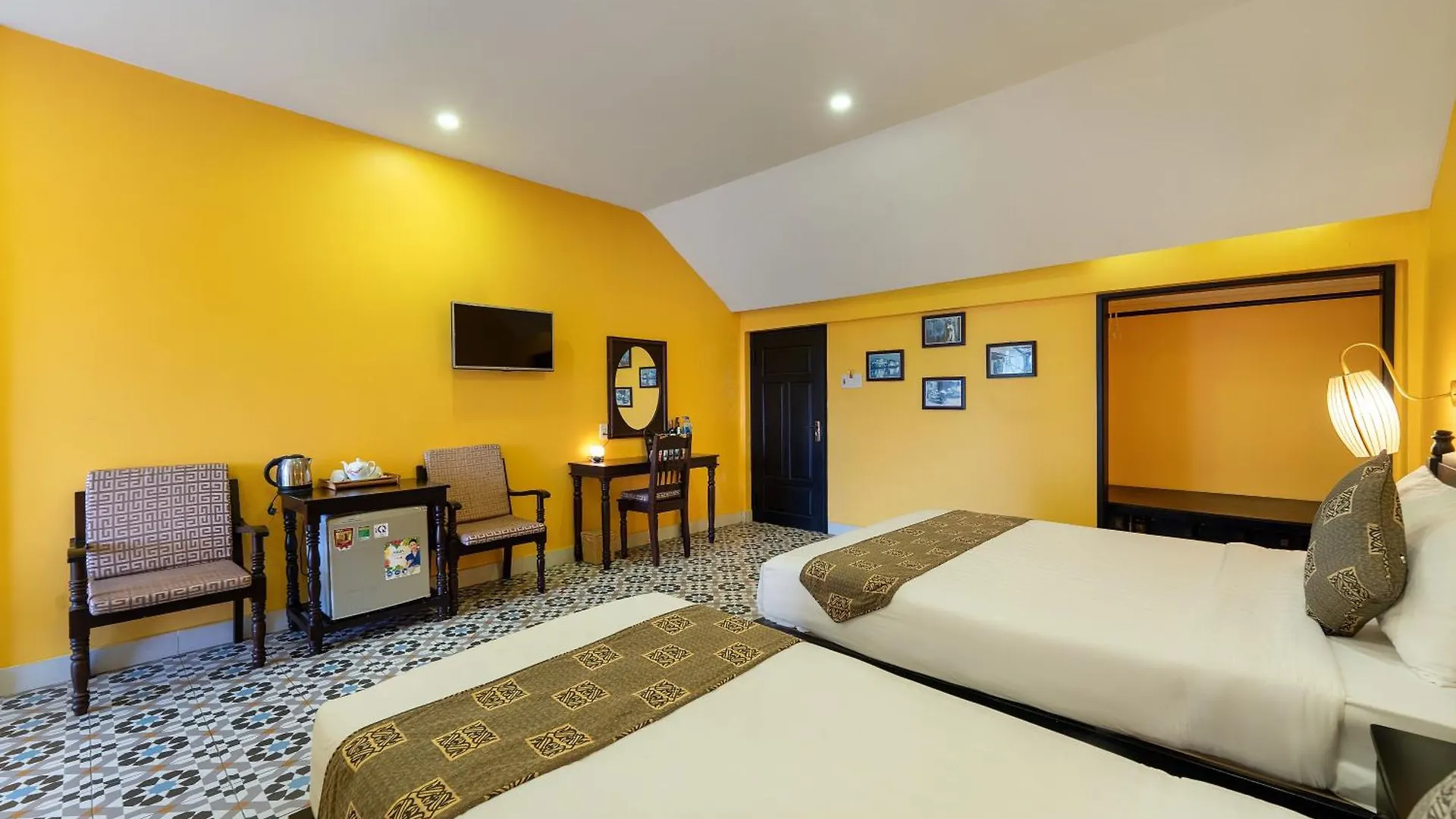 Golden Bell Homestay Hội An Vietnam